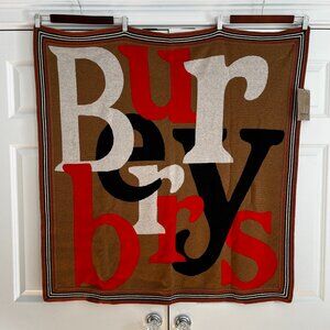 NWT Burberry Wool and Cashmere Kids and Baby Blanket